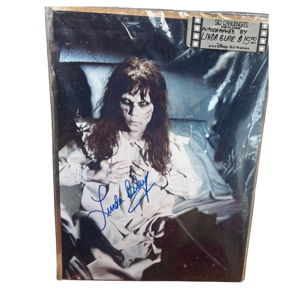 Linda Blair Signed Autographed 8x10 Photo Regan the Exorcist Horror Collectible